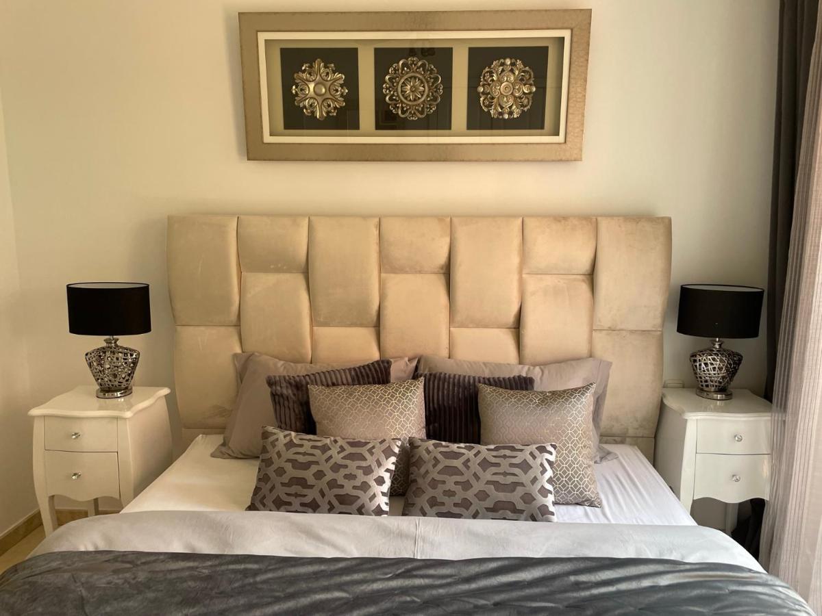 Calahonda Luxury Apartment With A Stunning Sea View Mijas Eksteriør billede