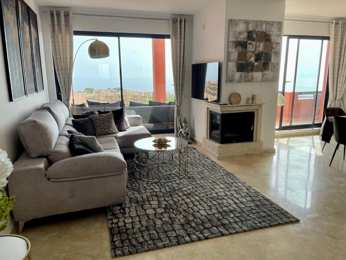 Calahonda Luxury Apartment With A Stunning Sea View Mijas Eksteriør billede