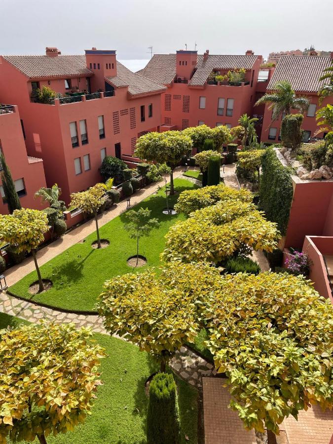 Calahonda Luxury Apartment With A Stunning Sea View Mijas Eksteriør billede